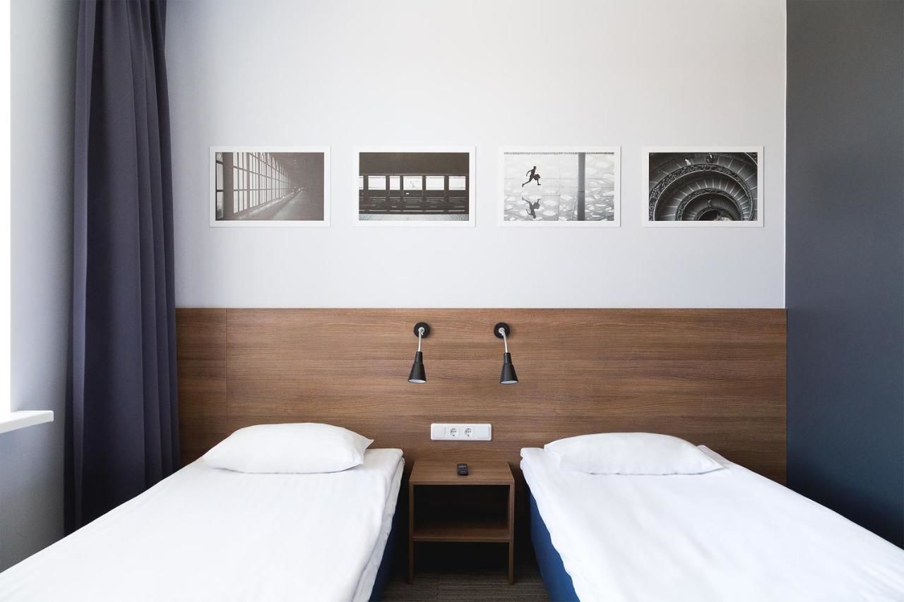 Отель Corner Hotel Вильнюс-18