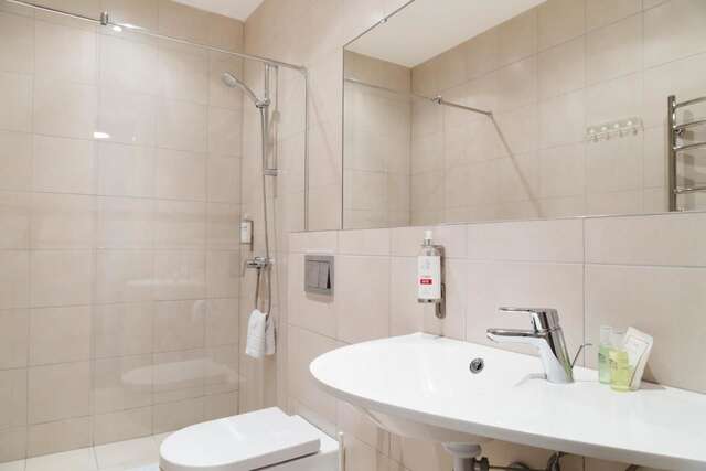 Отель Corner Hotel Вильнюс-6